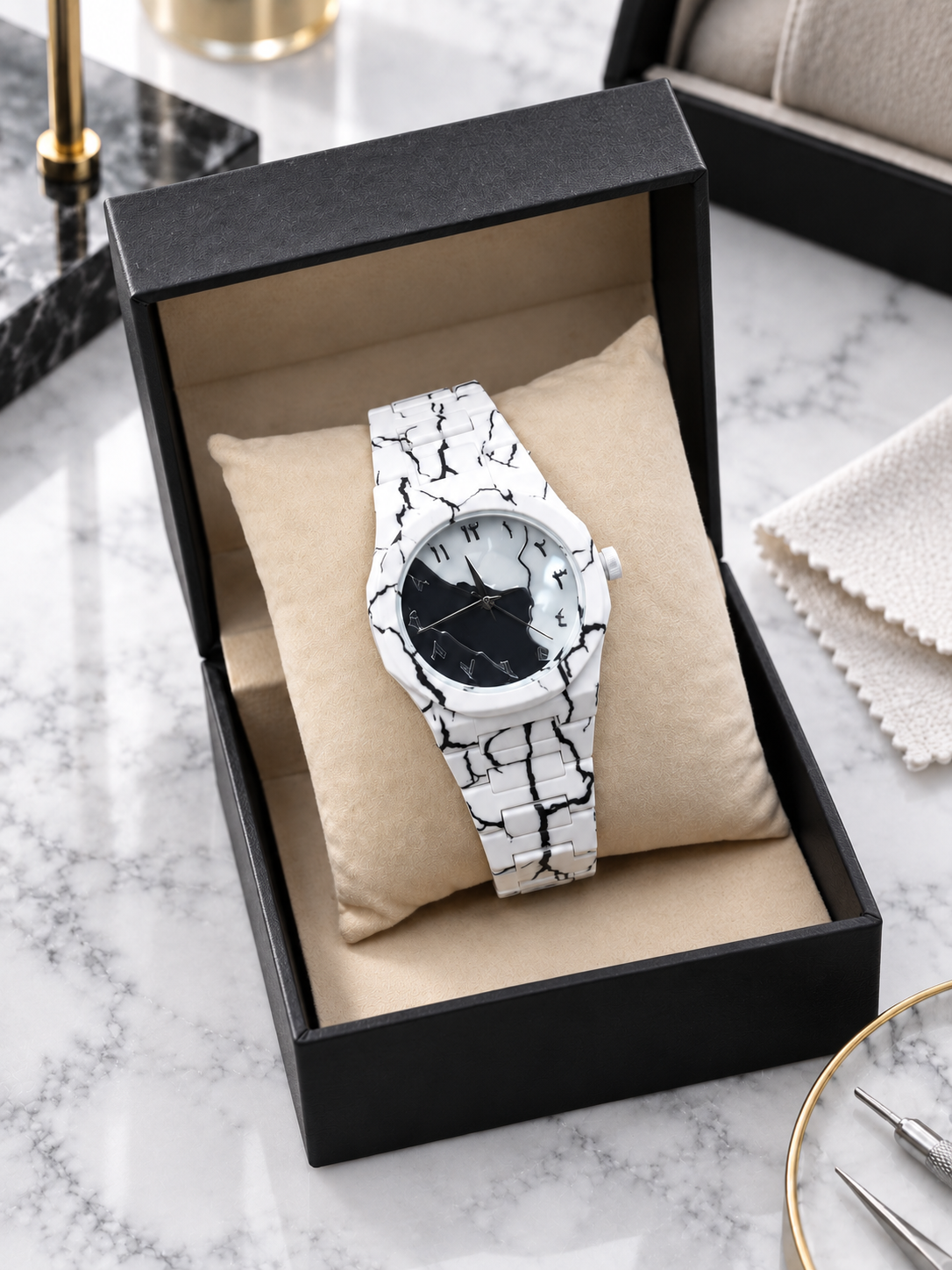 Luxury White Marble Ceramic Quartz Men’s Watch Black White Dial Bracelet