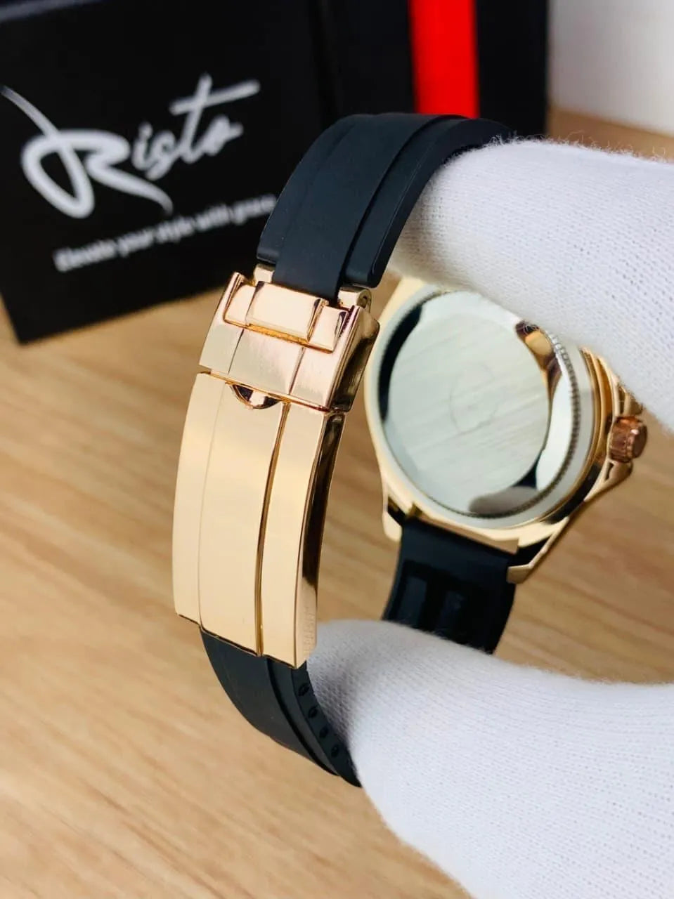 Men's Rolex Submariner Gold Black Water Resistant Watch!!